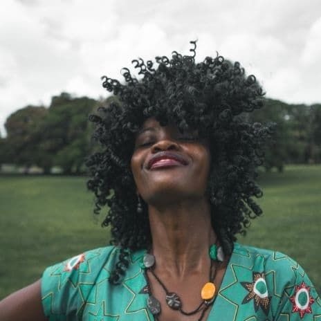 Curly Hair 101 – How to Style Curly Hair